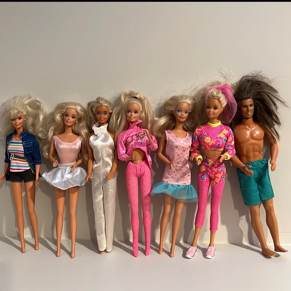 Vintage Barbie lot of 7 dated 1966